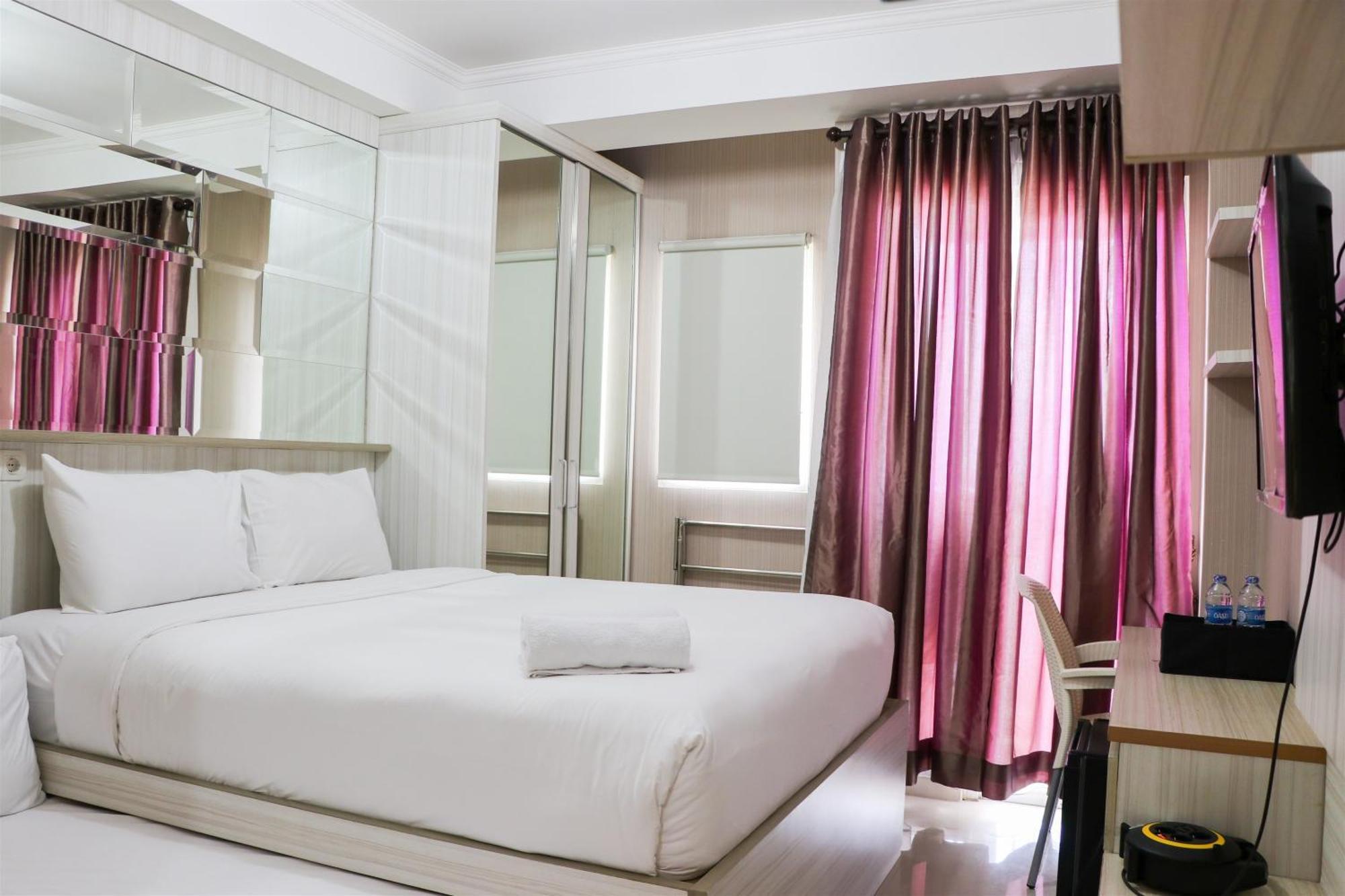 Well Furnished At Signature Park Grande By Travelio